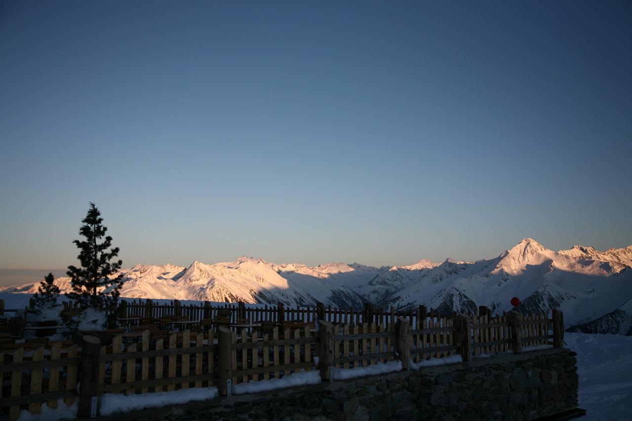 Schneekarhuette Hotel ไมย์อาโฮเฟิน ภายนอก รูปภาพ